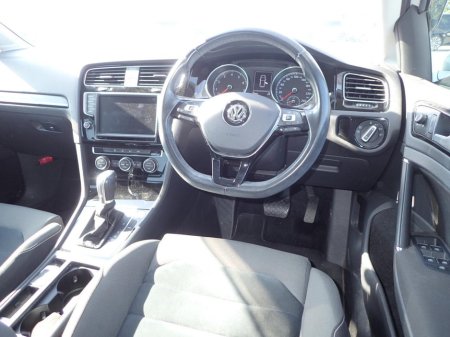 2015 Volkswagen Golf 1.4 Highline €13,950 thumbnail