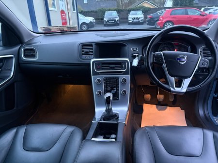 2017 Volvo S60 - thumbnail 11