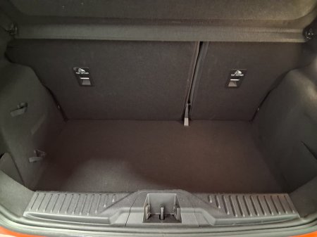 2017 Ford Fiesta - thumbnail 8