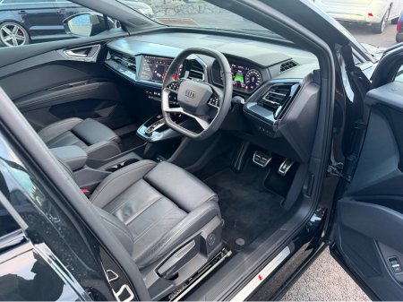 2025 Audi Q4 e-tron 82kwh long Range - S Line Black Ed - Quattro €47,940 thumbnail