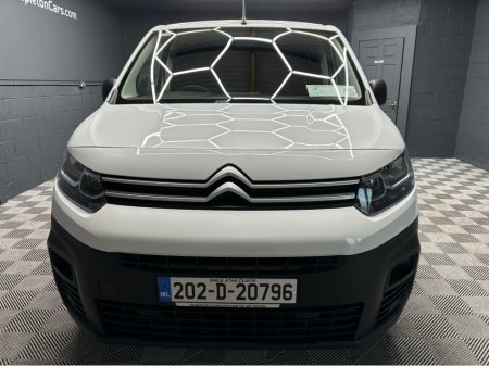 2020 Citroen Berlingo LX 1.5 BLUEHD S&S 650 €9,950