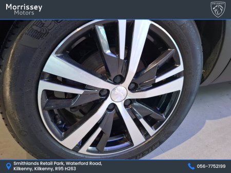 2018 Peugeot 5008 ALLURE 1.5 BLUE HDI 130 6 6.2 4DR €21,950 thumbnail