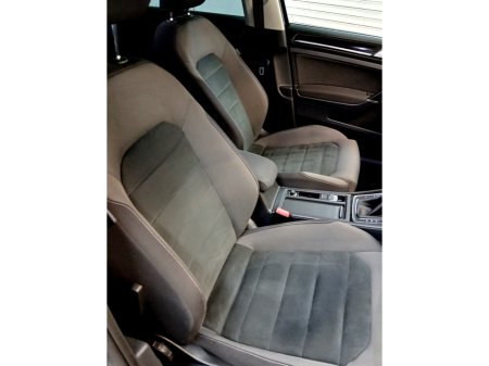 2018 Volkswagen Golf 1.6 TDI HIGHLINE  5DR 115HP  : FINANCE ARRANGED : €16,500 thumbnail