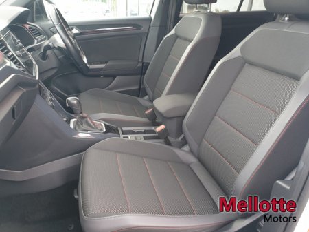 2021 Volkswagen T-Roc 2.0TDI DESIGN AUTO 150BHP €27,950 thumbnail