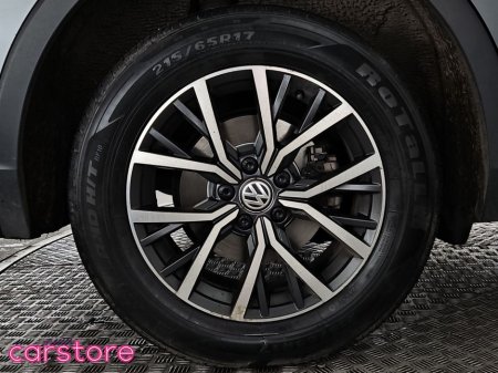 2018 Volkswagen Tiguan - thumbnail 14