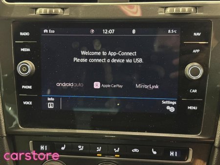 2019 Volkswagen Golf - thumbnail 24