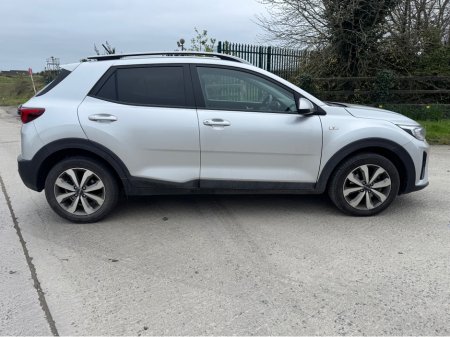 2024 Kia Stonic - thumbnail 8