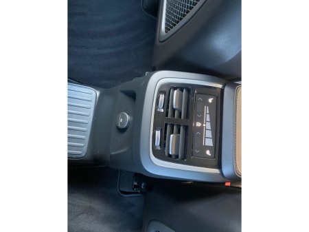 2023 Volvo XC90 2.0 T8 CORE 455BHP 5DR 7S €54,950 thumbnail