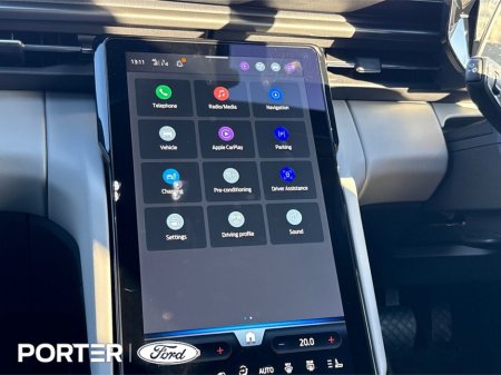 2026 Ford Capri SELECT *627 KLMS RANGE* thumbnail