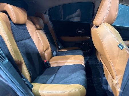 2019 Honda Vezel 1.5 HYBRID SUV - BROWN LEATHER INTERIOR - FACTORY ALLOYS - PADDLE SHIFT - CRUISE CONTROL - REAR CAMERA €20,950 thumbnail