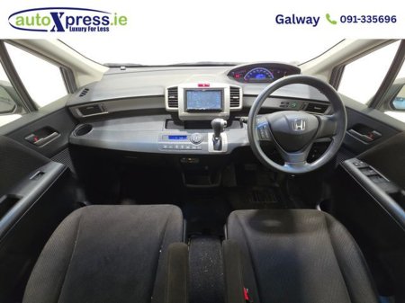 2016 Honda Freed 7 SEATER 1.5 G Auto, Reversing camera €13,695