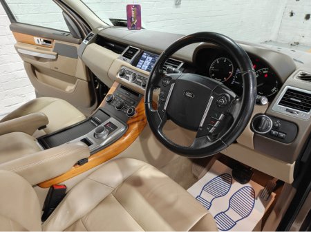 2013 Land Rover Range Rover - thumbnail 9