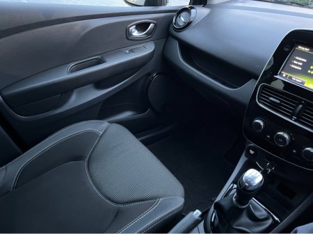 2018 Renault Clio IV DYNAMIQUE NAV 1.2 PETR 4DR €10,750 thumbnail