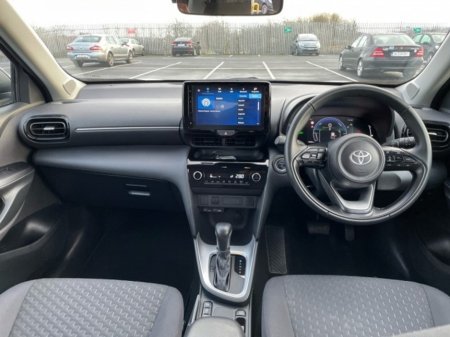 2025 Toyota Yaris Cross - Save EUR 3,100 - Luna - 1.5 Hybrid - Automatic - EUR 180 Tax + 2 Free Service Offer Include // Remote Central Locking // Front Electric Windows // Rear Electric Windows // Electric Mirrors // Finger €30,865 thumbnail