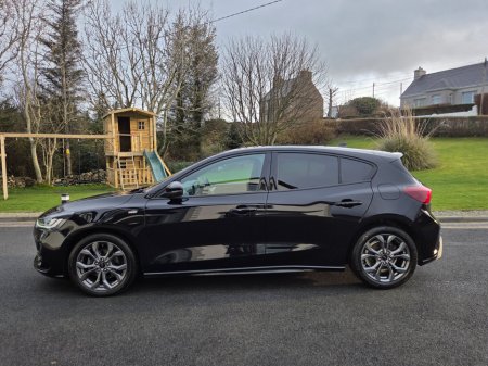 2024 Ford Focus - thumbnail 6