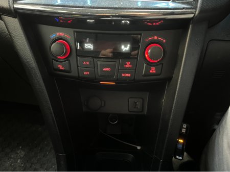 2014 Suzuki Swift - thumbnail 16