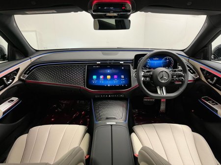 2026 Mercedes-Benz E Class 300de AMG - 20 Inch Alloys - Reversing Camera - Ambient Lighting - Sat Nav - Climate Control - Electric Heated Memory Seats - Keyless Start - Apple CarPlay/Android Auto €91,156