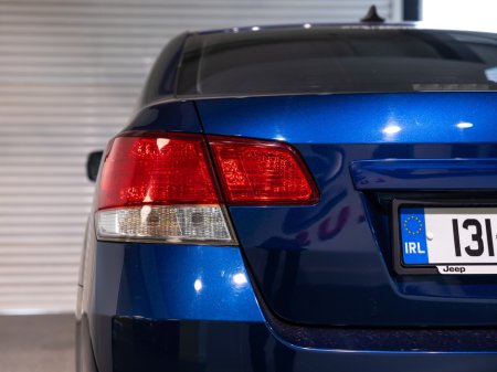 2013 Subaru Legacy - thumbnail 10