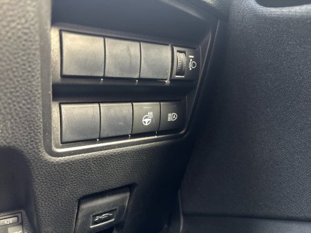 2020 Toyota Yaris Cross - thumbnail 16