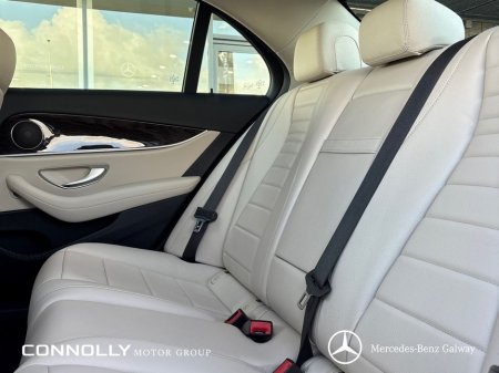 2022 Mercedes-Benz E Class - thumbnail 6