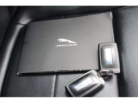 2022 Jaguar F-Pace - thumbnail 15