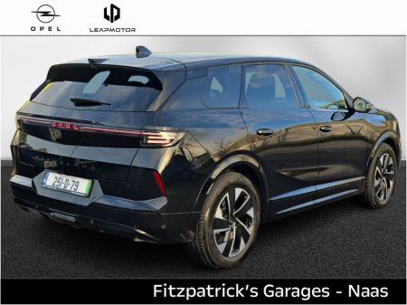 2025 Opel Grandland GS 73 kWh BEV Demo with 3.9% Finance Available & Price Includes €1,000 Scrappage Allowance €38,950