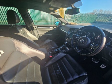 2016 Volkswagen Golf - thumbnail 11