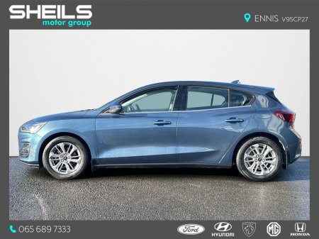 2023 Ford Focus - thumbnail 6