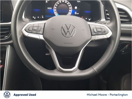 2025 Volkswagen T-Roc - thumbnail 16