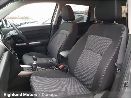 2023 Suzuki Vitara - thumbnail 5