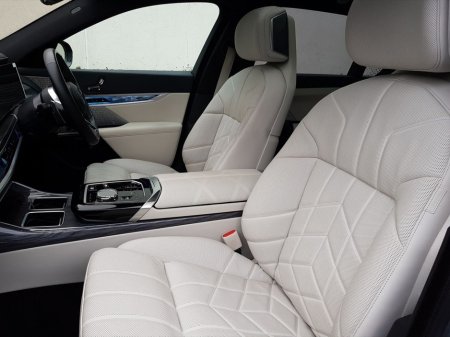 2024 BMW 7 Series 750e M Sport Pro €99,995 thumbnail