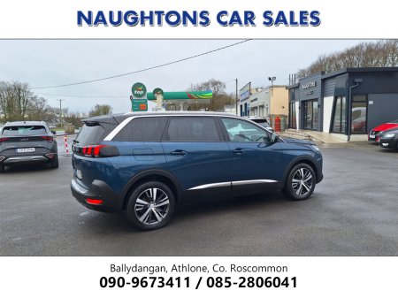 2023 Peugeot 5008 - thumbnail 3