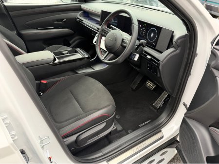 2025 Hyundai Tucson 4WD PLATINUM N LINE PHEV//VIRTUALLY NEW//PANORAMIC ROOF//MANUFACTURER WARRANTY €46,950 thumbnail