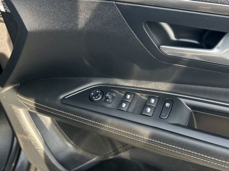 2019 Peugeot 3008 - thumbnail 18