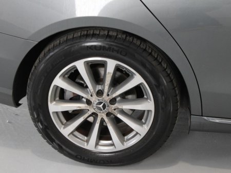 2018 Mercedes-Benz E Class - thumbnail 29