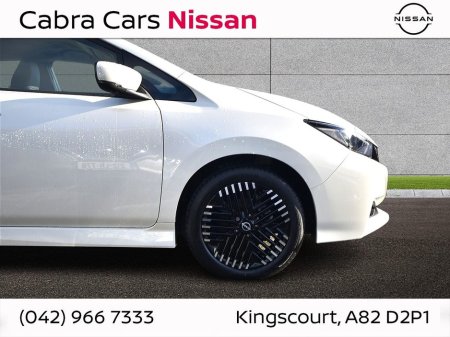 2024 Nissan Leaf - thumbnail 7