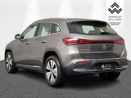 2024 Mercedes-Benz EQA - thumbnail 8