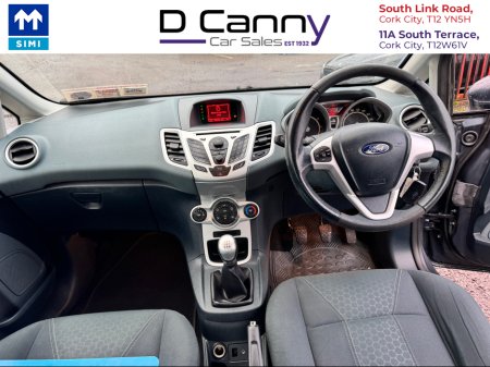 2010 Ford Fiesta TITANIUM 1.25 82PS 5DR €5,900 thumbnail