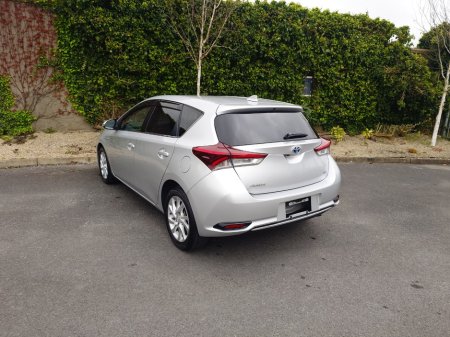2016 Toyota Auris - thumbnail 6