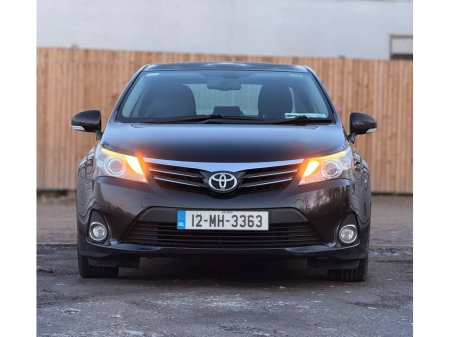 2012 Toyota Avensis - thumbnail 6
