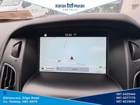 2017 Ford Focus - thumbnail 13