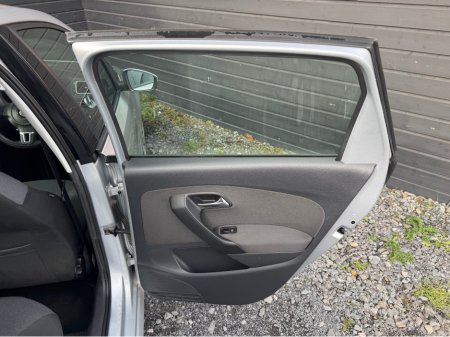 2012 Volkswagen Polo 1.2  AUTO 5DR TSi €8,495 thumbnail