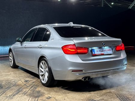 2016 BMW 3 Series - thumbnail 5