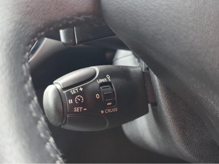 2015 Citroen C3 1.2 AUTO FULL MOON ROOF / LOW ROAD TAX / LOW MILEAGE €9,500 thumbnail