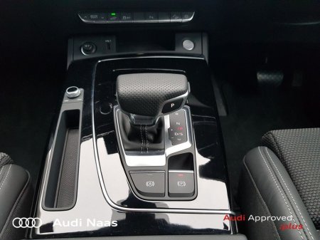 2024 Audi Q5 50 TFSI e 299HP S tronic quattro S Line €59,950 thumbnail