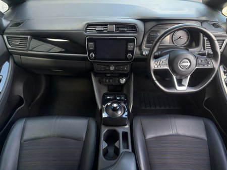 2022 Nissan Leaf - thumbnail 7