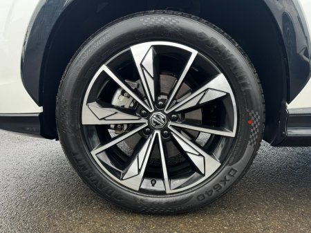 2025 MG HS Trophy thumbnail