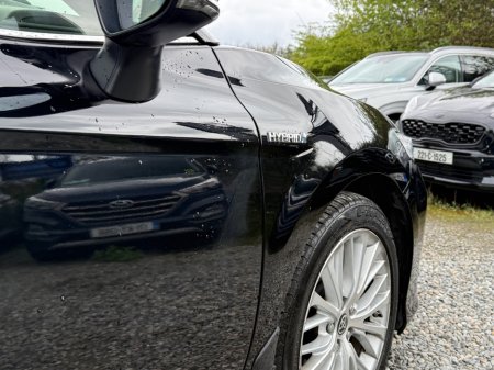 2021 Toyota Camry - thumbnail 12