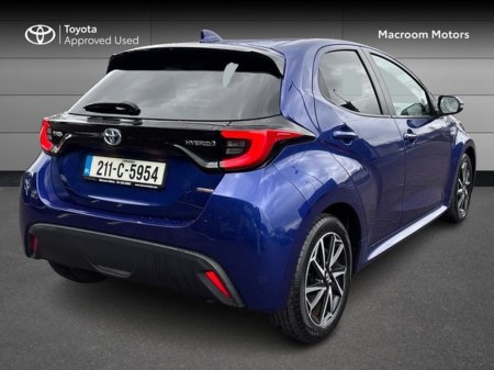 2021 Toyota Yaris - thumbnail 2