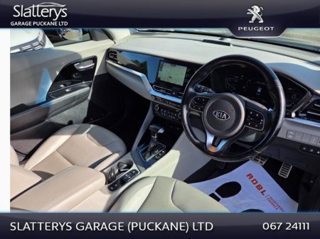 2020 Kia Niro - photo 6